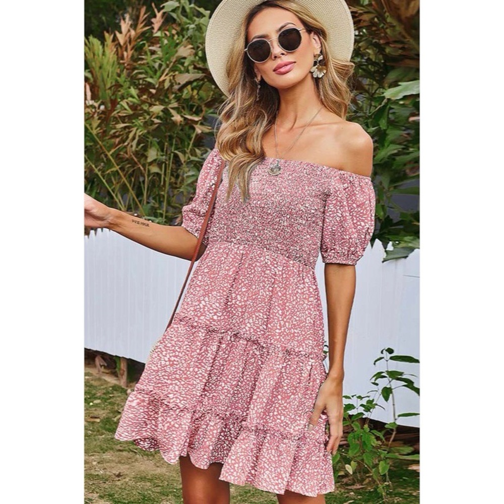 Off the shoulder puff sleeve dress